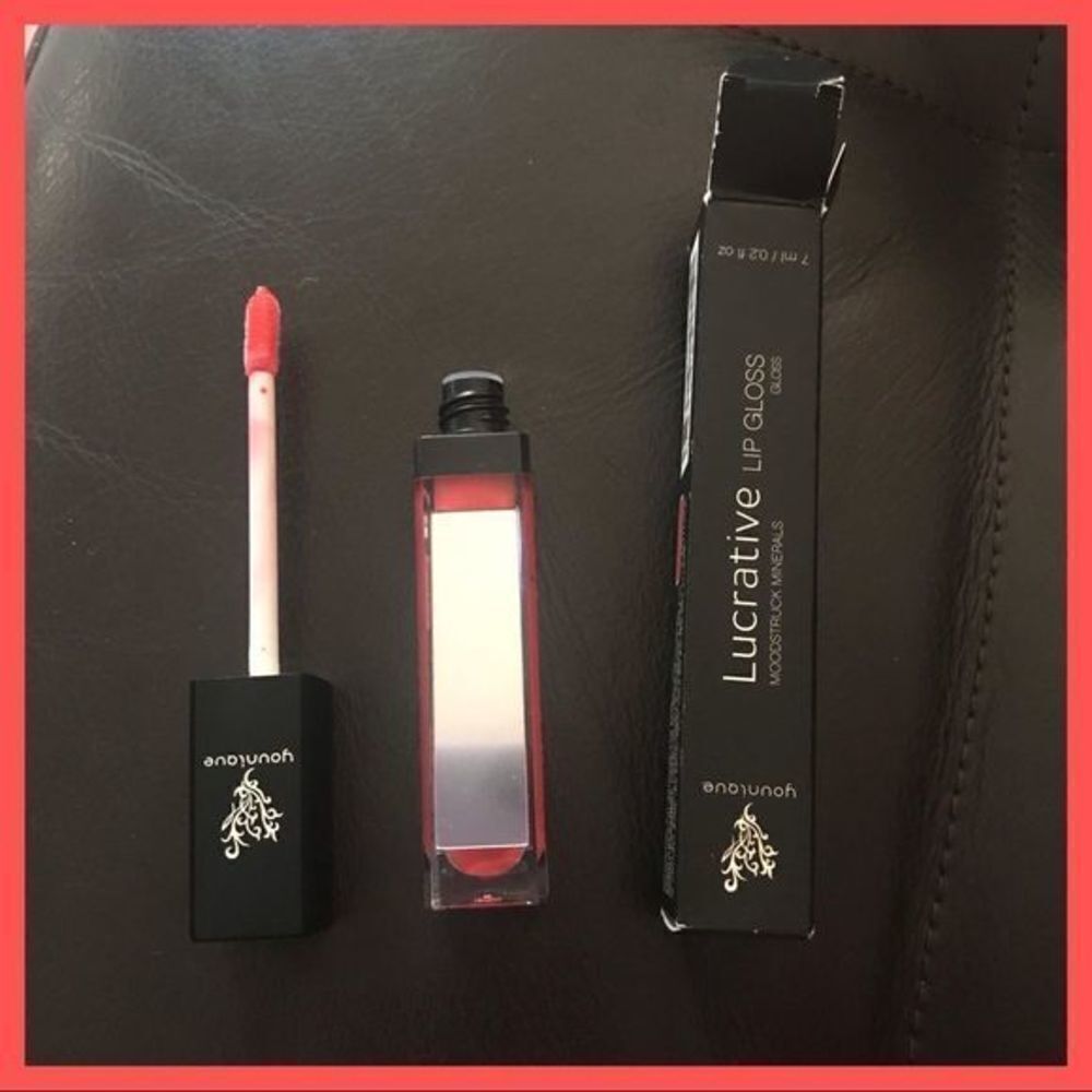*30off3* NIB. Younique Lucrative Lip Gloss - Ladylike